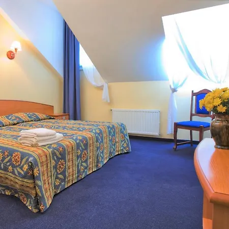 Irina Hotel 3*